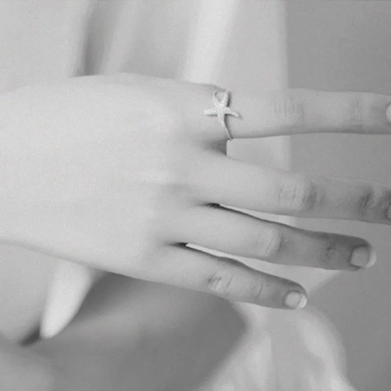 Женское серебряное регулируемое кольцо с морской звездой 925|Кольца| |