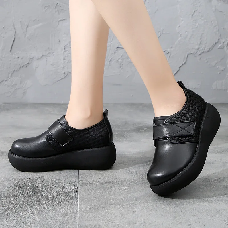 

YAERNIVintage Genuine Leather Weave Splicing Color Stitching Hook Loop Flats Spring Summer Casual Women Flats New