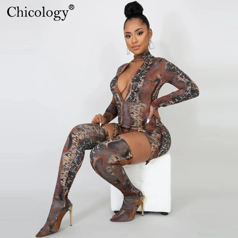 Chicology чулок Змеиный принтом принт выдолбить мини-платье женское длинным рукавом