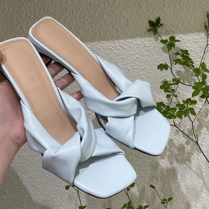 Женские шлепанцы с квадратным носком DEAT черные из искусственной кожи