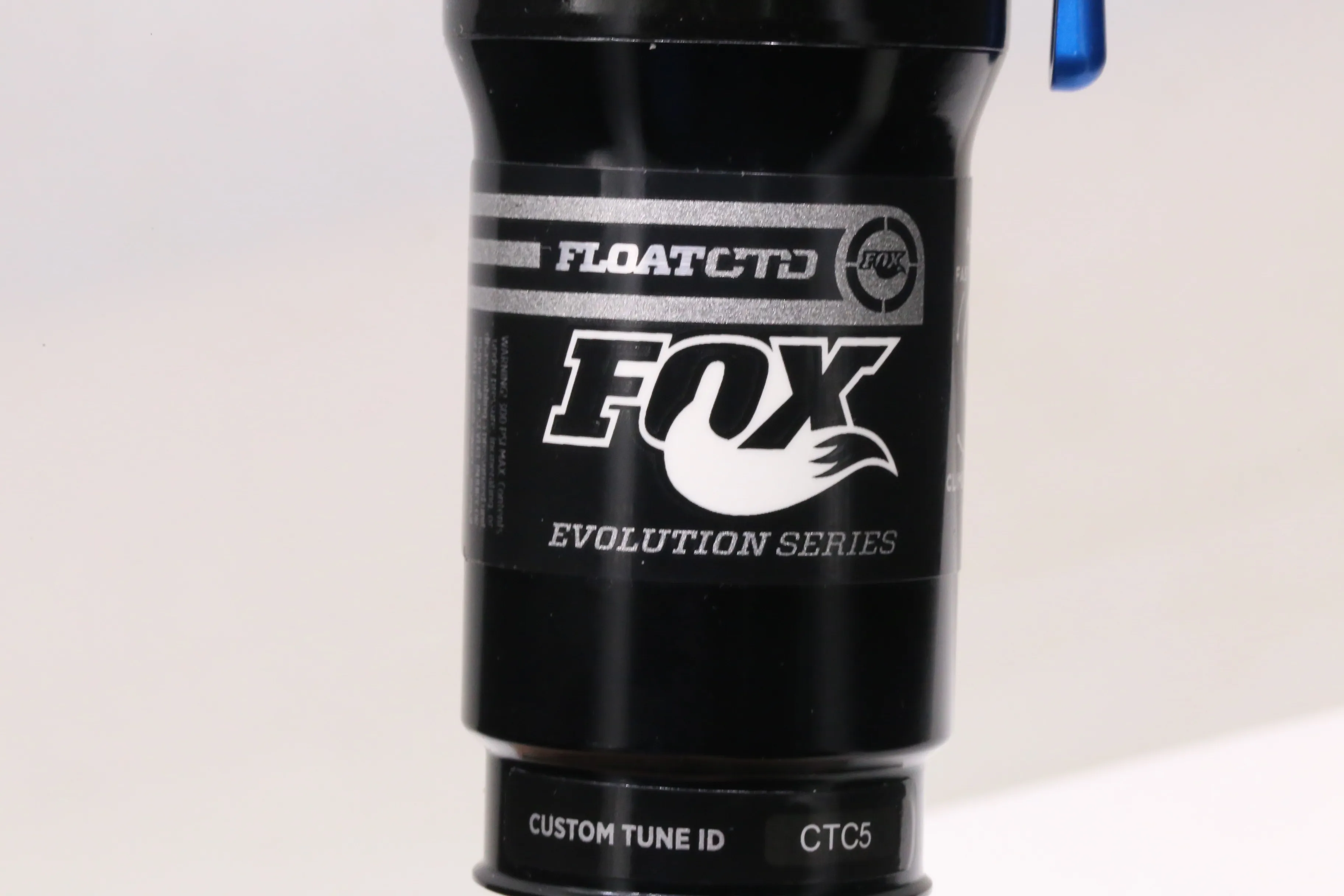 

*** float CTD Factory 165x38mm rear shock