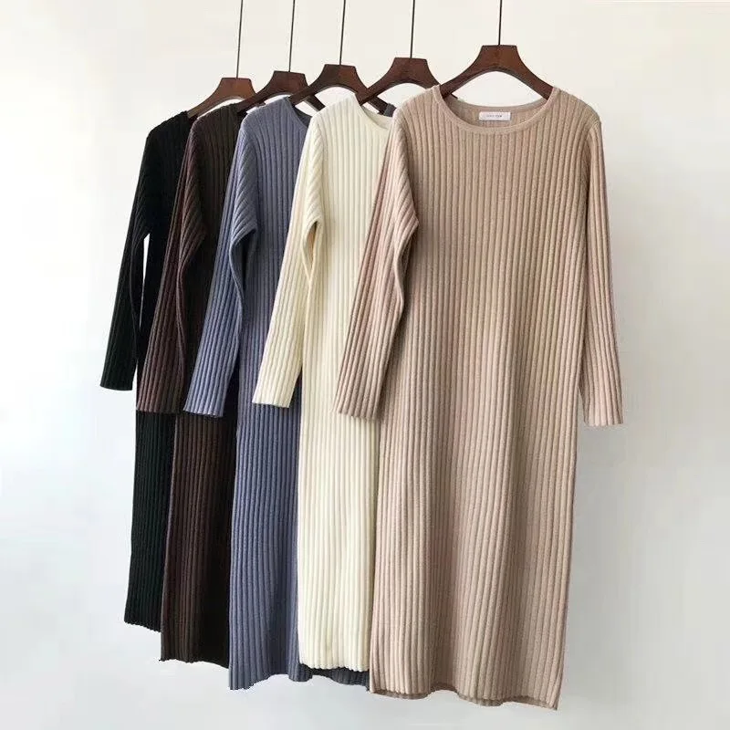 Вязаное плотное теплое однотонное осеннее женское тонкое мягкое платье с