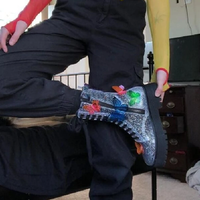 Прозрачные женские ботинки из ПВХ с бабочками Обувь для подиума трехмерным