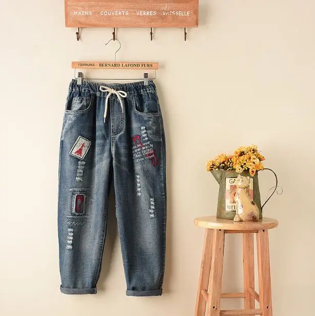 Женские джинсы большого размера Осенние повседневные свободные тонкие рваные с