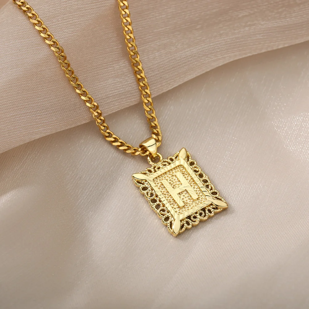 

Stainless Steel A-Z Capital Letter Necklace For Women Square Initial Alphabet Pendant Necklaces Classic Vintage Couple Jewelry