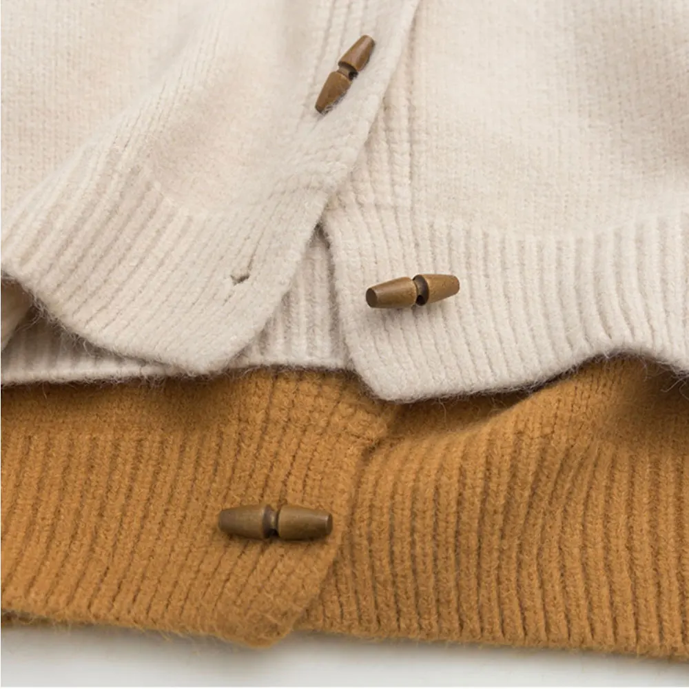 

ZOTTSOZ Horn Button Knit Sweater Cardigan Women 2021 Korean Harajuku Casual Thick Loose Short Knitwear Jacket Coats Streetwear