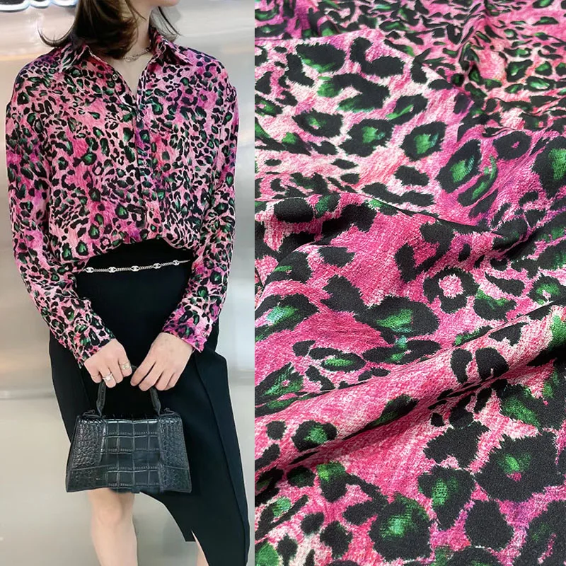 

145 см ширина модная розовая леопардовая ткань имитация двойной креп для женщин платье блузка брюки Сделай Сам ткань шитье