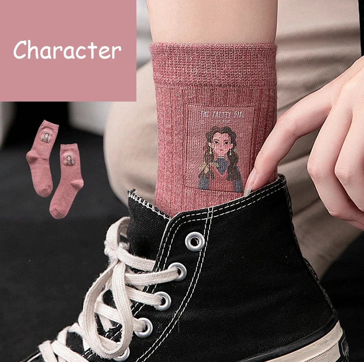 Cotton Women Long Socks 2022 Autumn Breathable Deodorant  New Cute Cartoon Fashion Brief Wild Trend Motion Cotton Socks Women