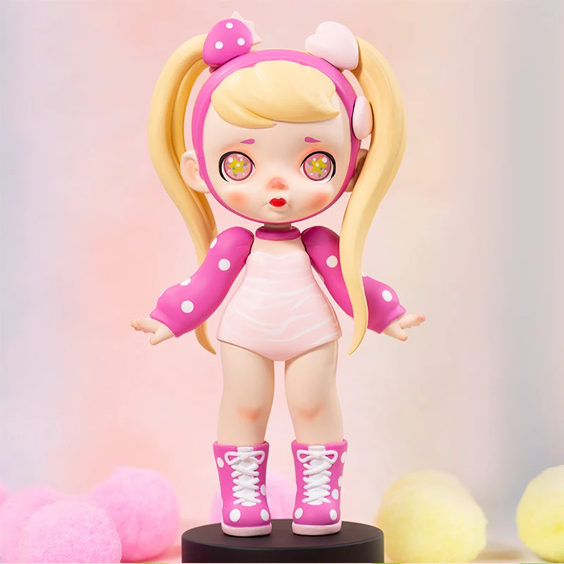 

Exquisite cute toy doll original Laura peach smokey stare girl kawaii anime model PVC doll 18 cm gift gift box decoration