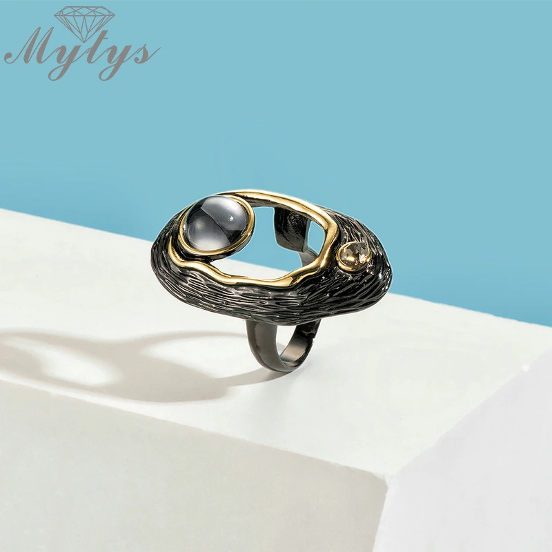 Кольцо Mytys винтажное с черным жемчугом в золотой оправе | Украшения и аксессуары