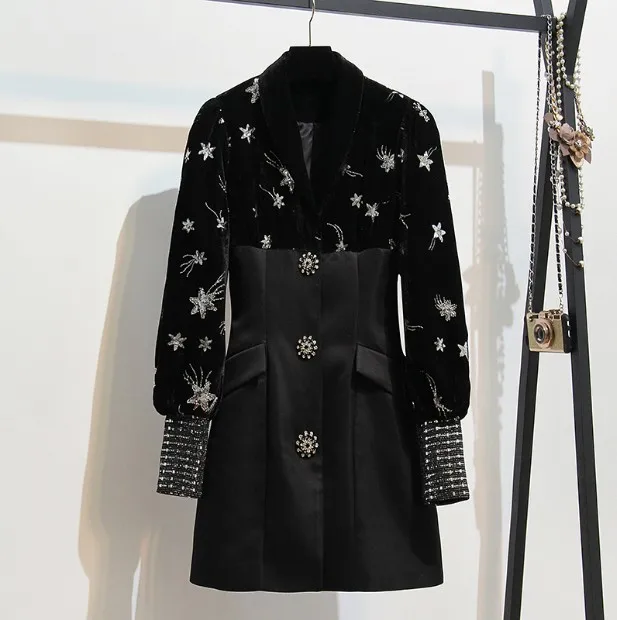 Женское платье с V образным вырезом маленькое однобортное воздушным рукавом и