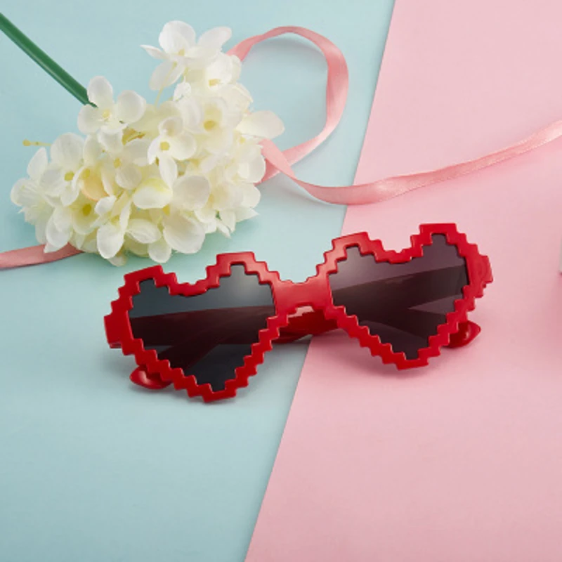 

new trendy heart sunglasses women luxury brand party prom eyewears female Mosaic hearts eyeglasses funny sun glasses gift