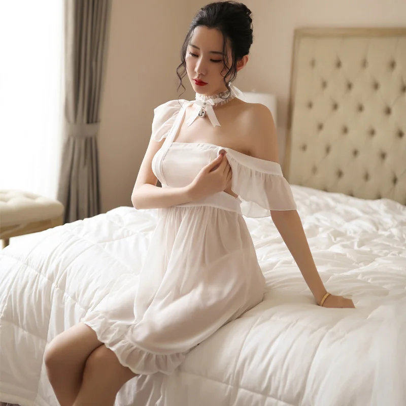

Sexy lingerie female cosplay maid outfit sexy perspective passion maid suit