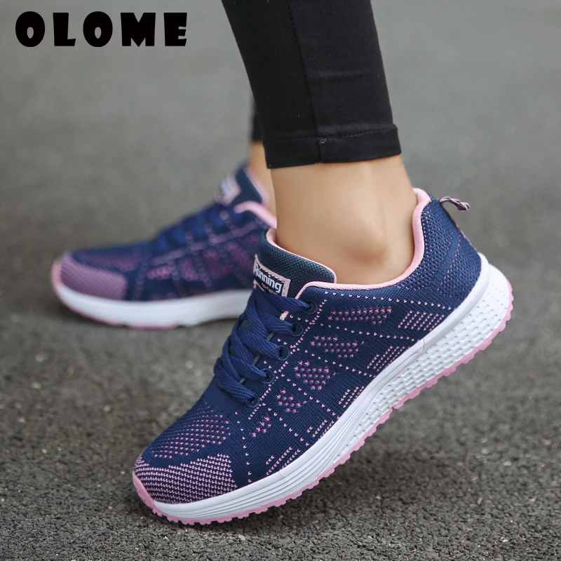 Женские кроссовки повседневные дышащие сетчатые на плоской подошве белые