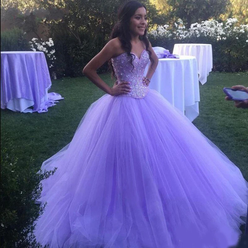 Luxury Lavender Strapless Sweetheart Prom Dresses Crystals Ball Gown Quinceanera Dress Tulle Prom Debutante 16 Sweet Girls Vesti