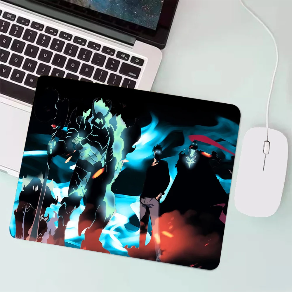 

Solo Leveling Small Gaming Mouse Pad PC Gamer Keyboard Mousepad Computer Office Mouse Mat Laptop Carpet Anime Mause pad Desk Mat