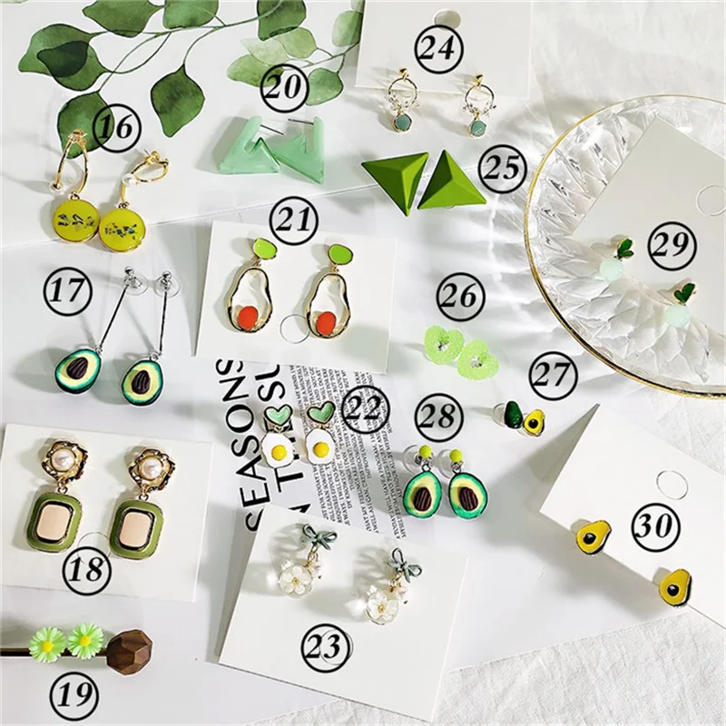 Серьги в Корейском стиле маленькие серьги из авокадо зеленого цвета светильник