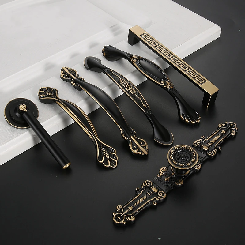 Черная фурнитура для шкафа ручки из твердой латуни кухонного винные кнопки