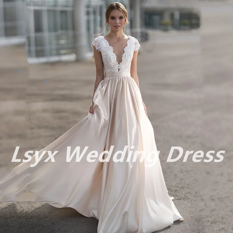 

Sexy V-Neck Wedding Dress 2021 Stain Bow Sashes Design A-Line Lace Appliques Long Court Train For Charming Women Custom Made