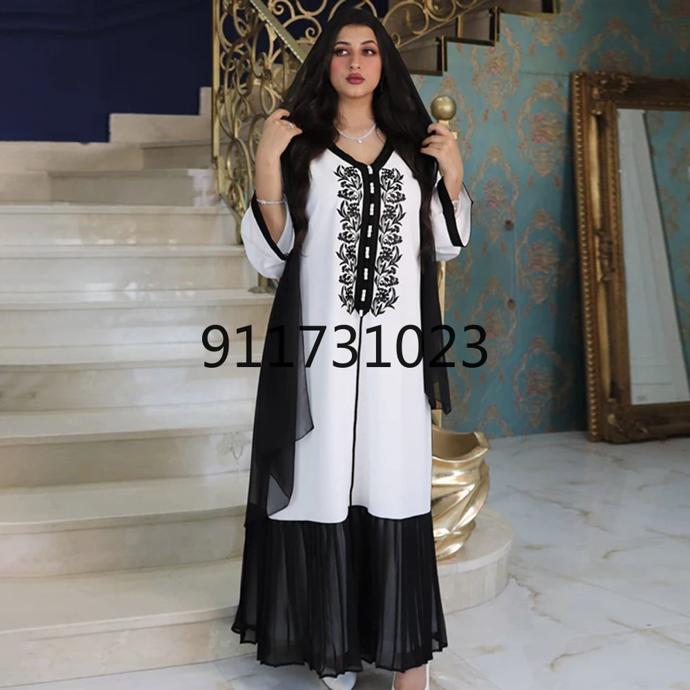 Black White Abaya Dubai Turkey Muslim Hijab Dress 2021 Evening Gowns Bohemian Kaftan Long Sleeve Kimono Islamic Clothing Robe |