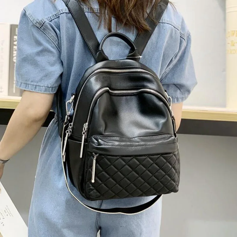

Women's backpack High capacity backpak real leather women bag cowhide casualTravel bag student bag school bag