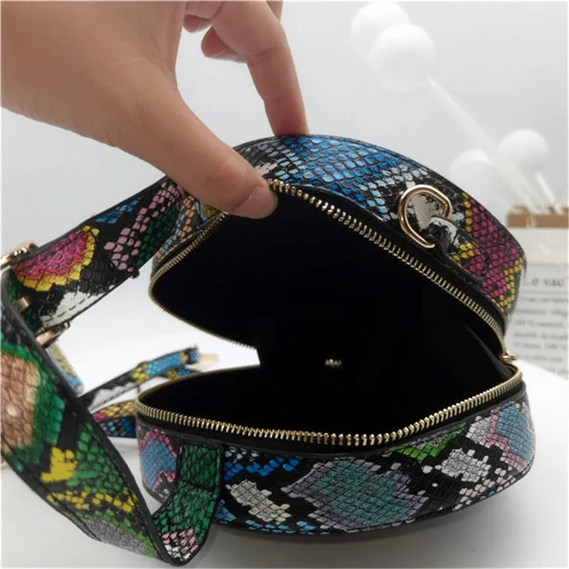 Европейская мода Обувь на низком каблуке и с принтом змеиной кожи вокруг дамской