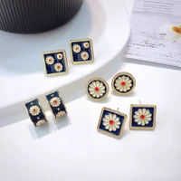2021 new vintage small daisy flower enamel geometric metal stud earring for women 90s girls y2k jewelry party gifts wholesale