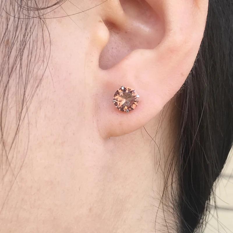 Женские серьги-гвоздики из серебра 925 пробы с зултанитом | Украшения и аксессуары