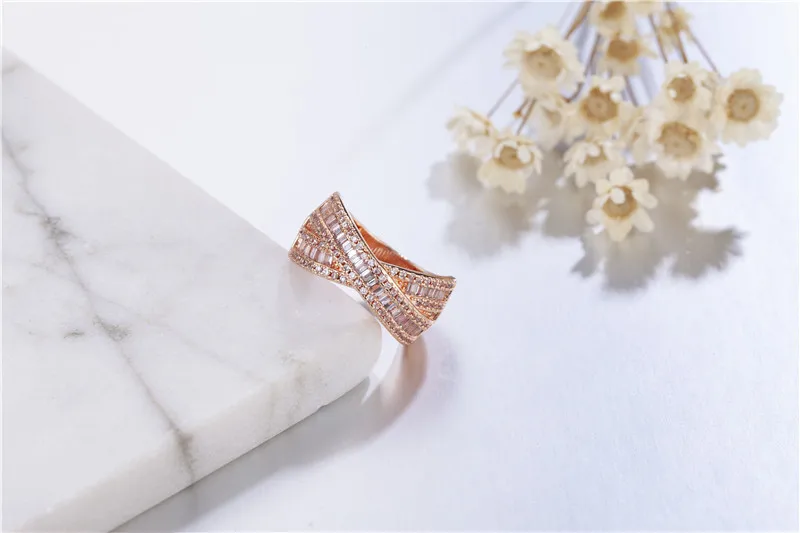 Женское кольцо ручной работы из стерлингового серебра 925 пробы со сверкающими