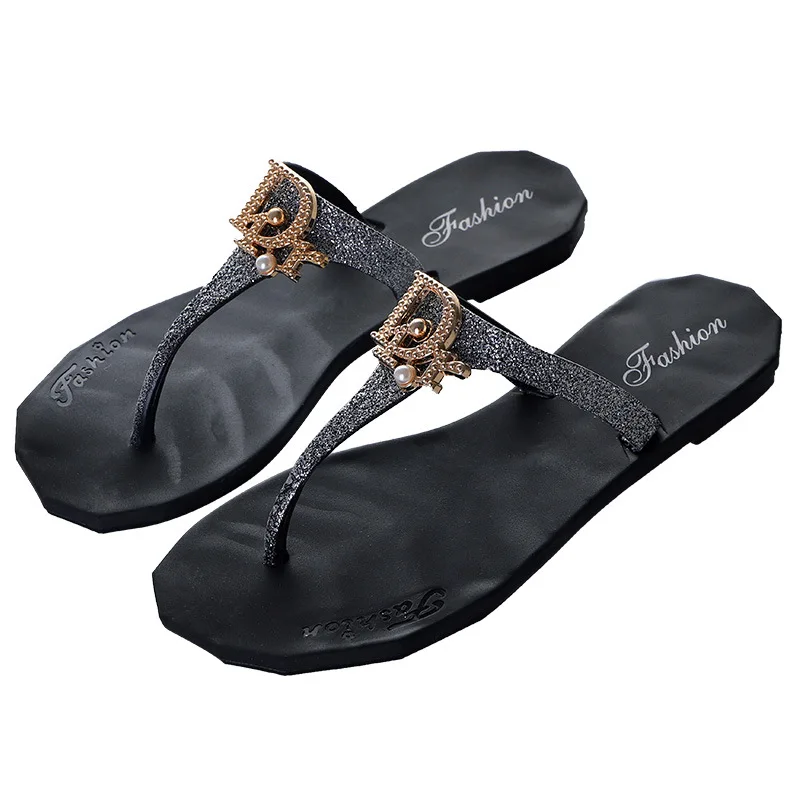 

Glitter Slippers Women Summer Sandals 2021 Fashion Bling Female Bling Luxury Flip Flops Beach Diamond Flat Shoes Outdoor Sandals