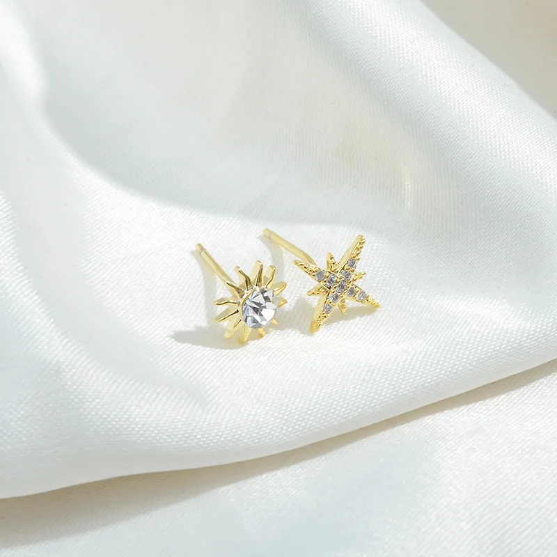 

Женские серьги из серебра 925 пробы