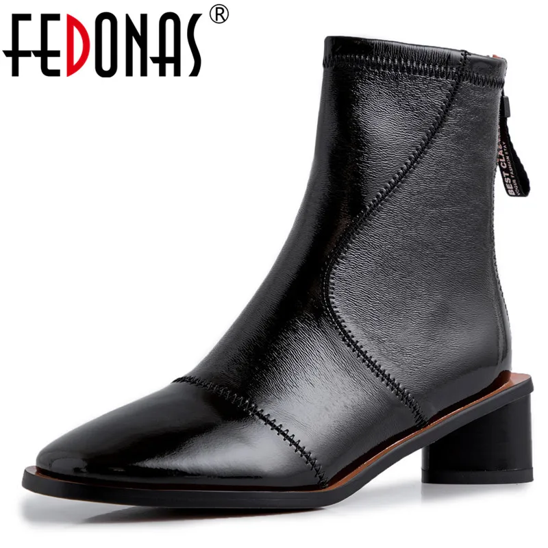 Женские туфли на высоком каблуке FEDONAS черные вечерние ботинки из лакированной