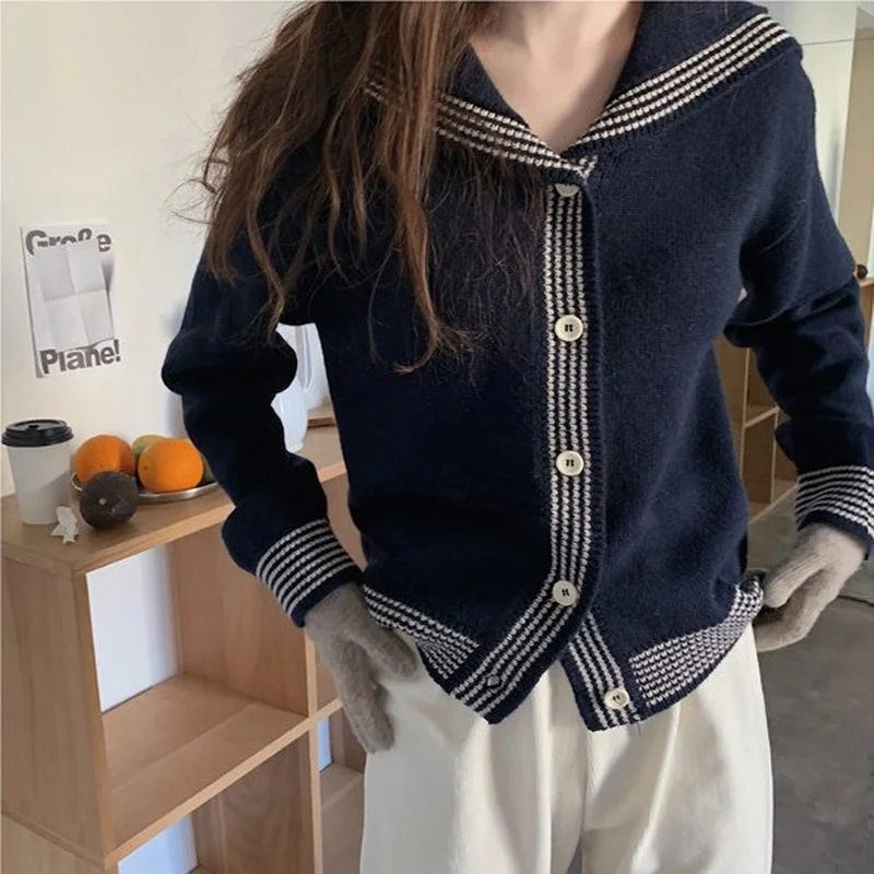 

2022 осенне-зимний вязаный свитер в Корейском стиле с контрастным темно-синим воротником, кардиган, женский полосатый топ в студенческом стил...