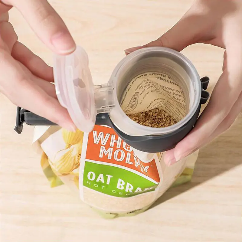 

4 Pcs Seal Pour Food Storage Bag Clip with Cap Food Grade PP Pour Spout Snack Bag Clips For Food and Snack Bag