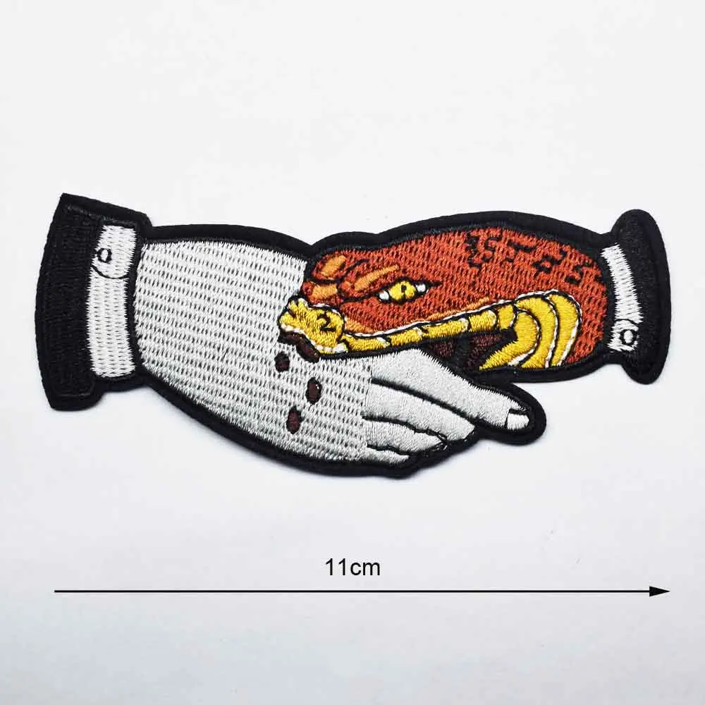 Нашивка для одежды с вышивкой Змея |