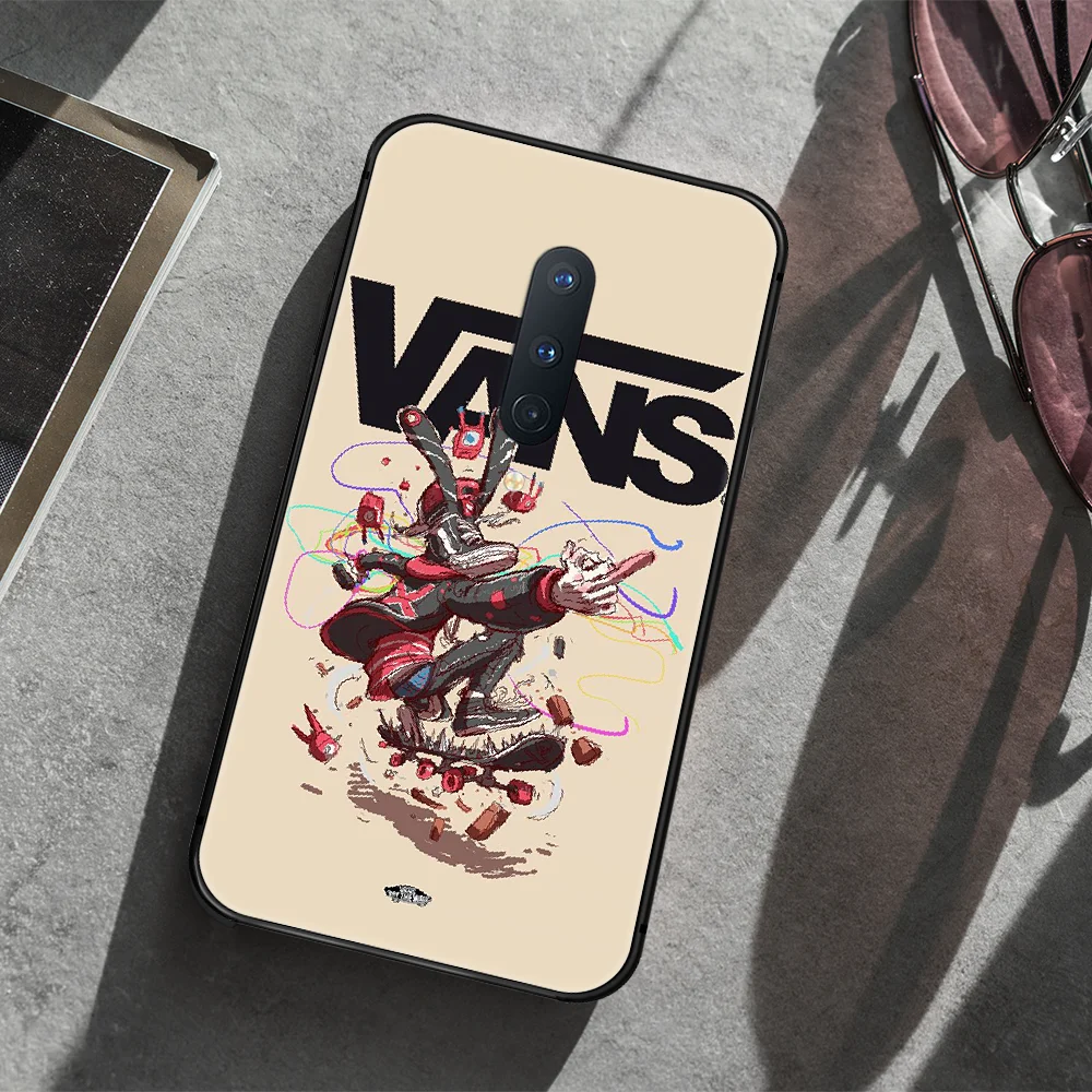 

American fashion brand Phone Case Cover Hull For 1+ Oneplus 5T 6 6T 7 7T 8 8T Pro black Funda Tpu Back Soft Shell Luxury Coque