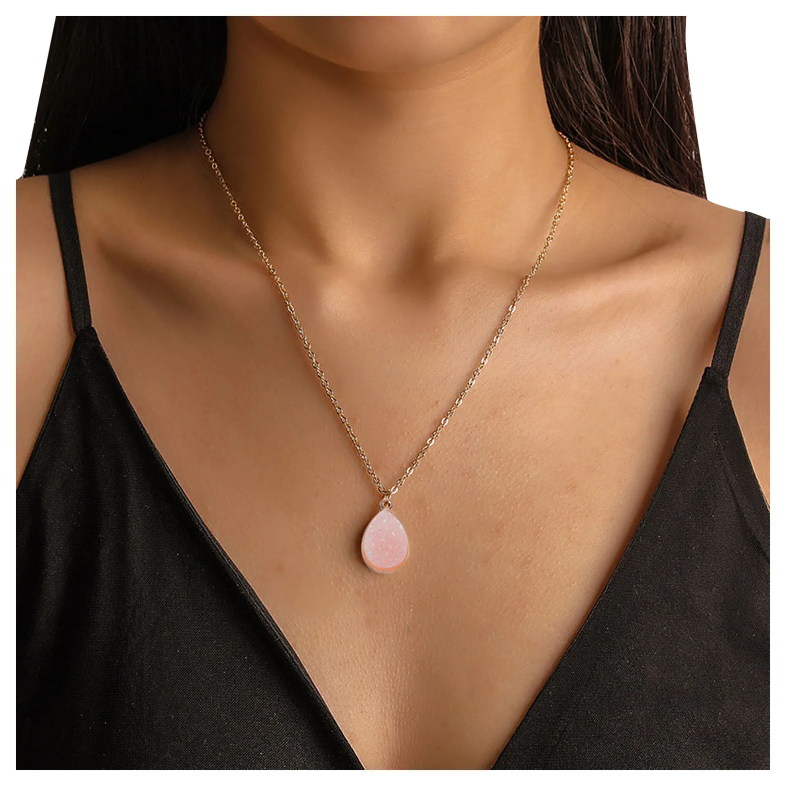 

Creative Water Drop Pendant Necklaces For Women Fashion Sweet Long Chain Crystal Necklace Anniversary Birthday Jewelry Gift