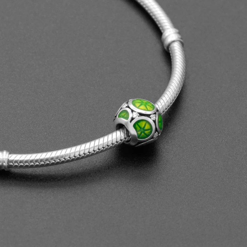 Женский браслет из серебра 925 пробы с зеленой эмалью | Украшения и аксессуары