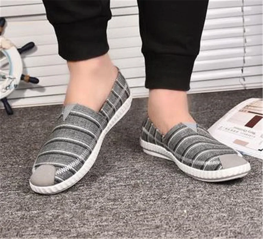 

High Quality Men Running Shoes Casual Breathable Flat Outdoor Male Breathable Winter Sneakers