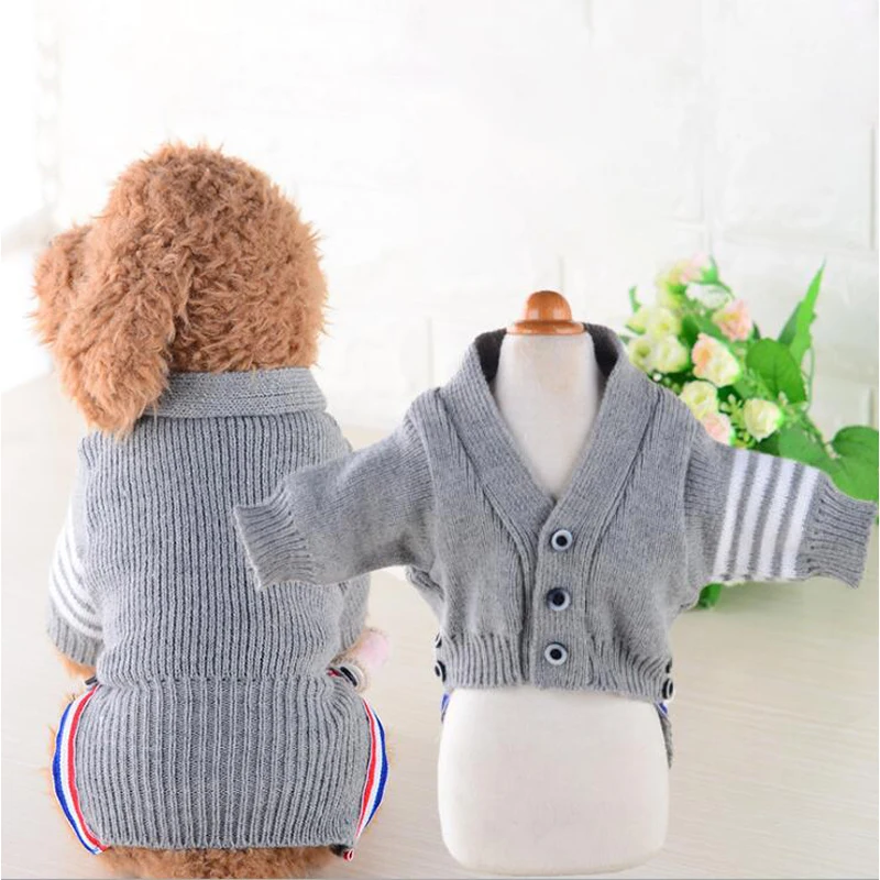 

Stripe Pet Dog Cardigan Sweaters Coat With Button Autumn Winter Dogs Bat shirt Clothes British Style Cat Knitwear For Chihuahua
