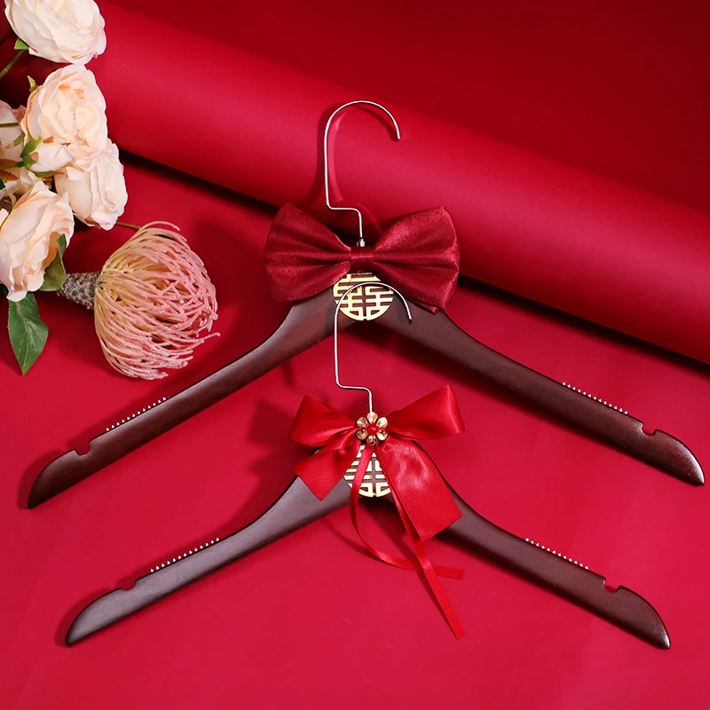 

Bride and Groom Clothes Hanging Wedding Suit Chinese Style Hanger