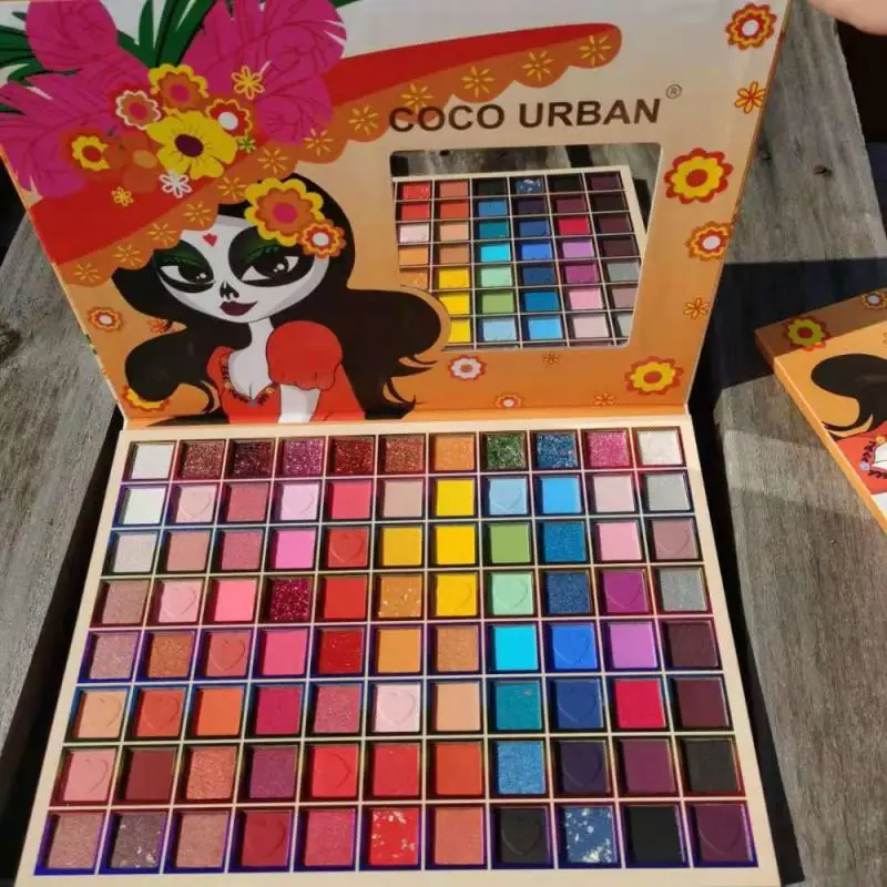 Палитра матовых и блестящих теней для век COCO URBAN 88 цветов разноцветные