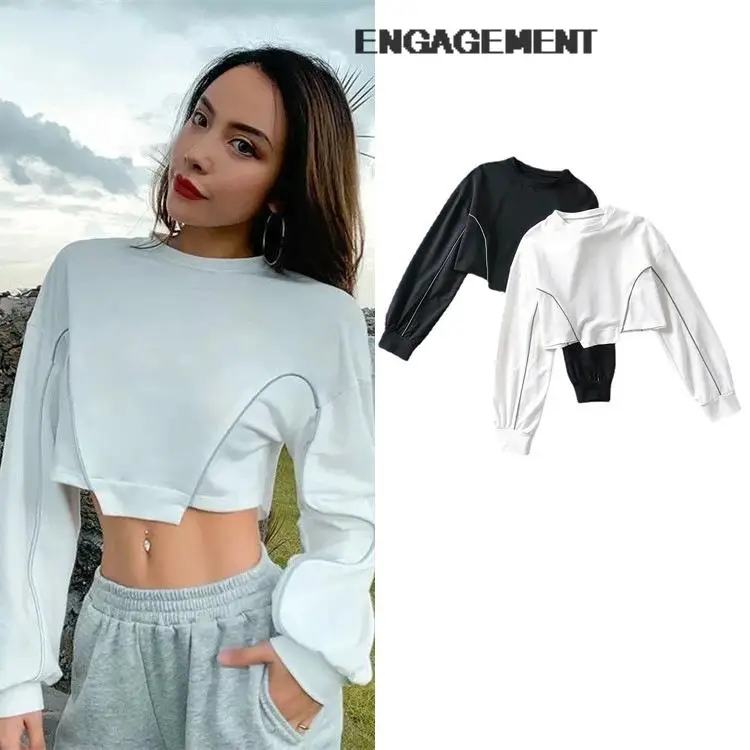 

Hoodies & Sweatshirts