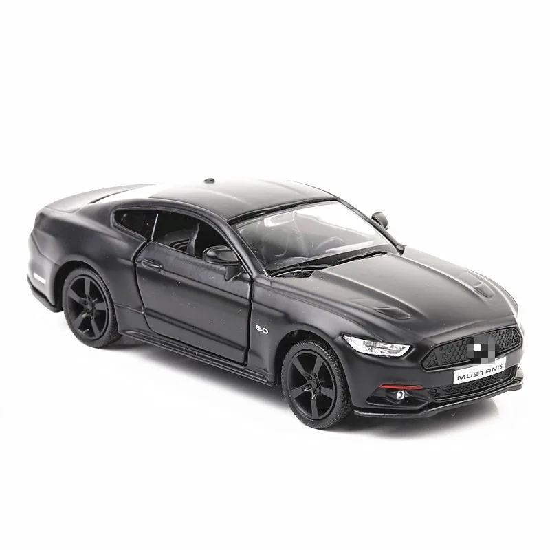 Модель автомобиля Hotwheels в масштабе 1:36 из сплава с имитацией высоты матовая модель