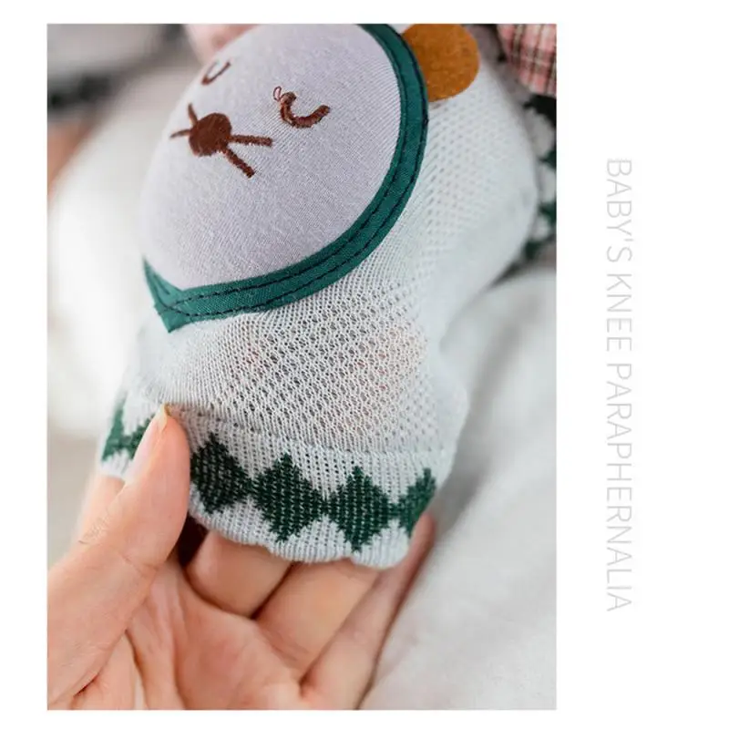 

1 Pair Cotton Baby Knee Pads Cute Cartoon Crawling Protector Kids Kneecaps Children Short Kneepad Baby Anti-slip Safe Leg Warmer