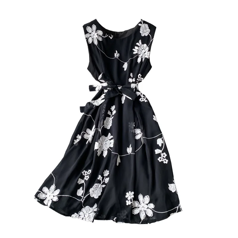 

New 2020 Summer Elegant Chic O-neck Flower Embroidery Lace-up Chiffon Fairy Dress Women Casual Sleeveless Boho Beach Party Dress