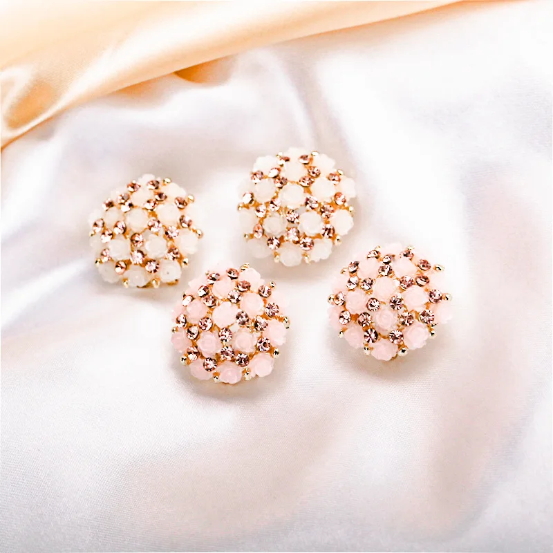 

2021 new simple and easy spherical full drill rose Korea exaggerated atmosphere earring web celebrity temperament pink earrings
