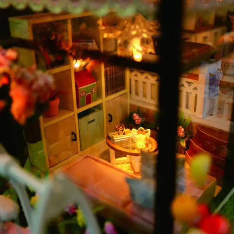 

Kids Wooden Miniature Dollhouse Children DIY Doll House Child Handmade Assembly Model House Toy Boy Girl Dollhouse Birthday Gift