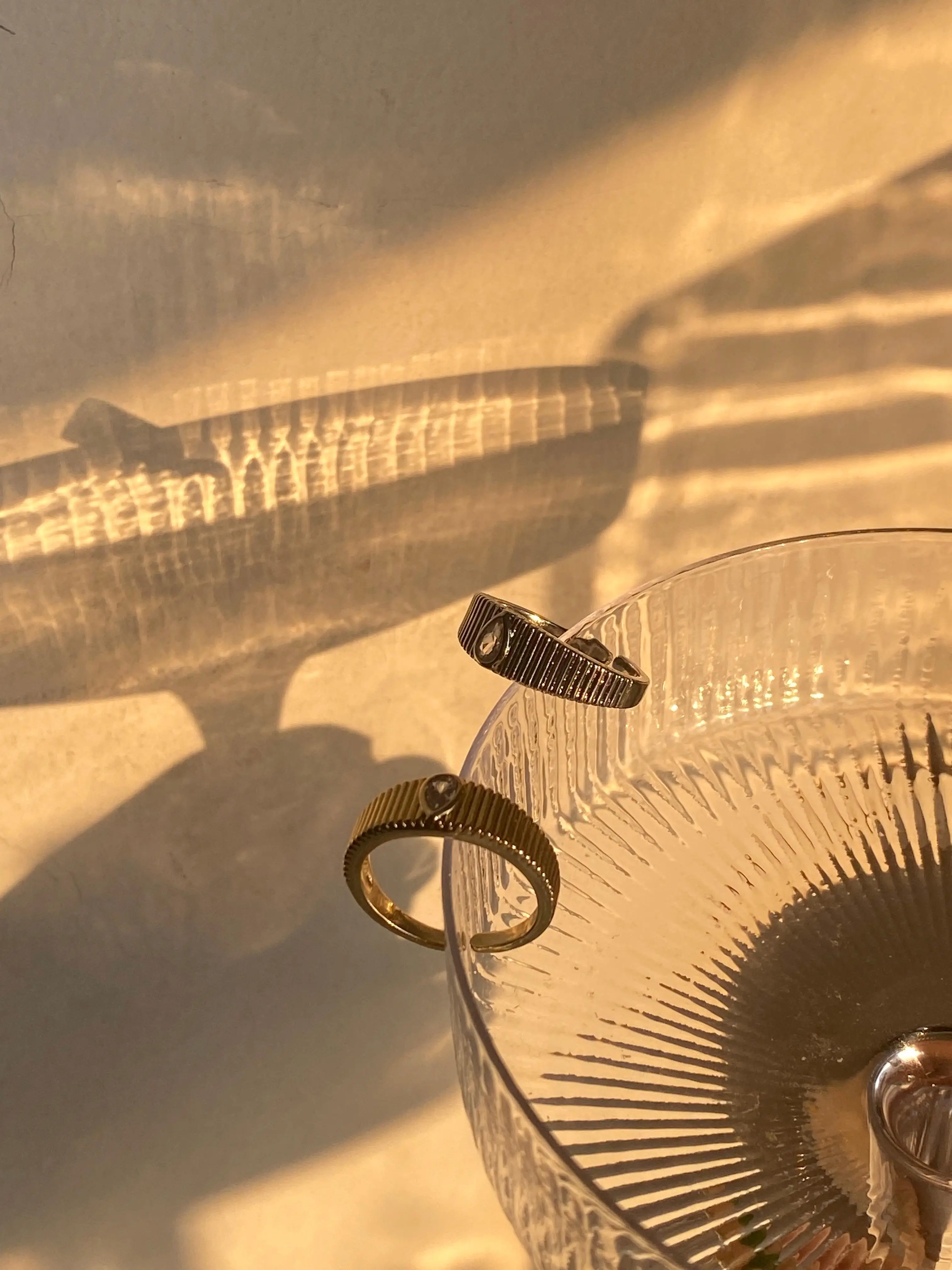 

Dasein ACC New 18k Gold High Color Retention Rhombus Tears Zircon Wedding Designer High Quality Fashion Rings For Women