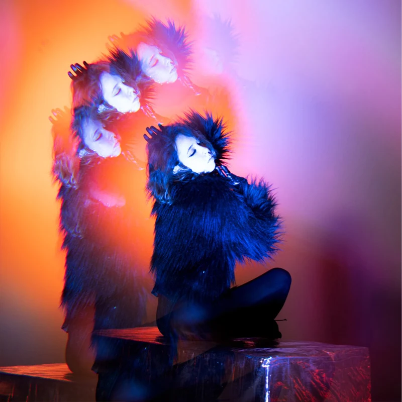 

Colorful Prism 77mm Filter Kaleidoscope Prism Variable Number of Shooting Objects Gourmet Wedding Effect SLR Accessories